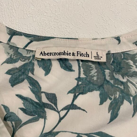 Abercrombie & Fitch Women’s Blouse Size L Green Floral Tie Front Puff Sleeve - Picture 3 of 6